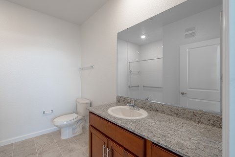 One Bedroom One Bath - Bathroom